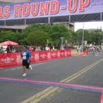 A man running in the 2 0 1 3 texas round-up